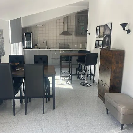 Atico Penthouse Carolina Park شقة *